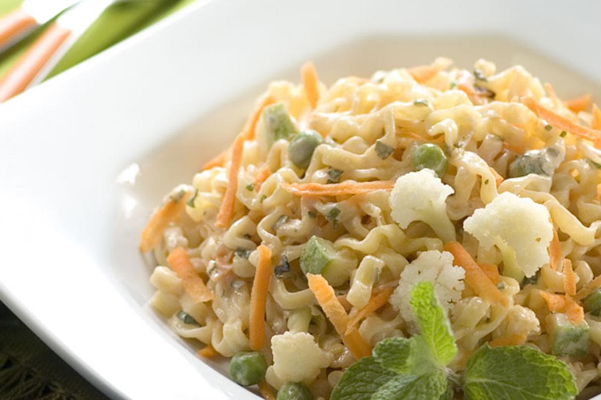 TALHARIM COM LEGUMES E HORTELÃ